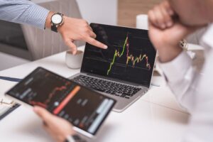 How Forex Broker in Singapore Uses Heat Maps and Real-Time Analytics